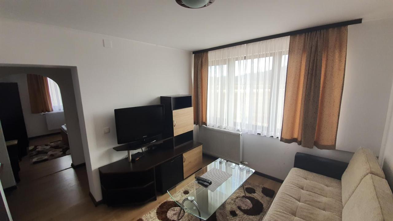 Семеен Хотел-Ресторант Етно Чакала Sevlievo Exterior foto